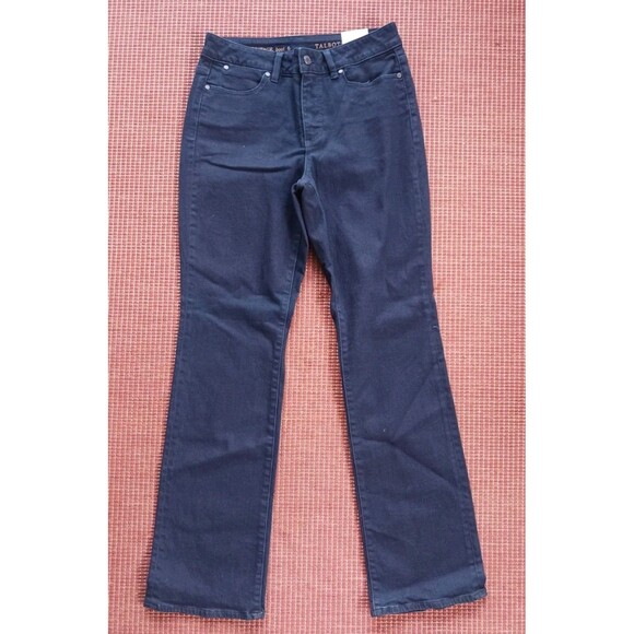 Talbots Women’s Heritage Fit Straight Jeans Sz 6 Boot Cut Dark Wash NWT Preppy - Picture 1 of 7